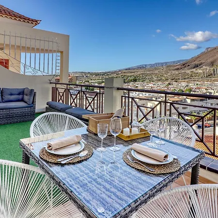 דירה Two-floor Penthouse W/ Tub & Outdoor Terrace