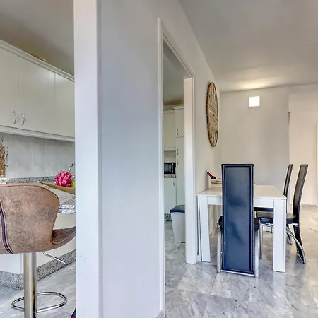 Two-floor Penthouse W/ Tub & Outdoor Terrace * ארונה